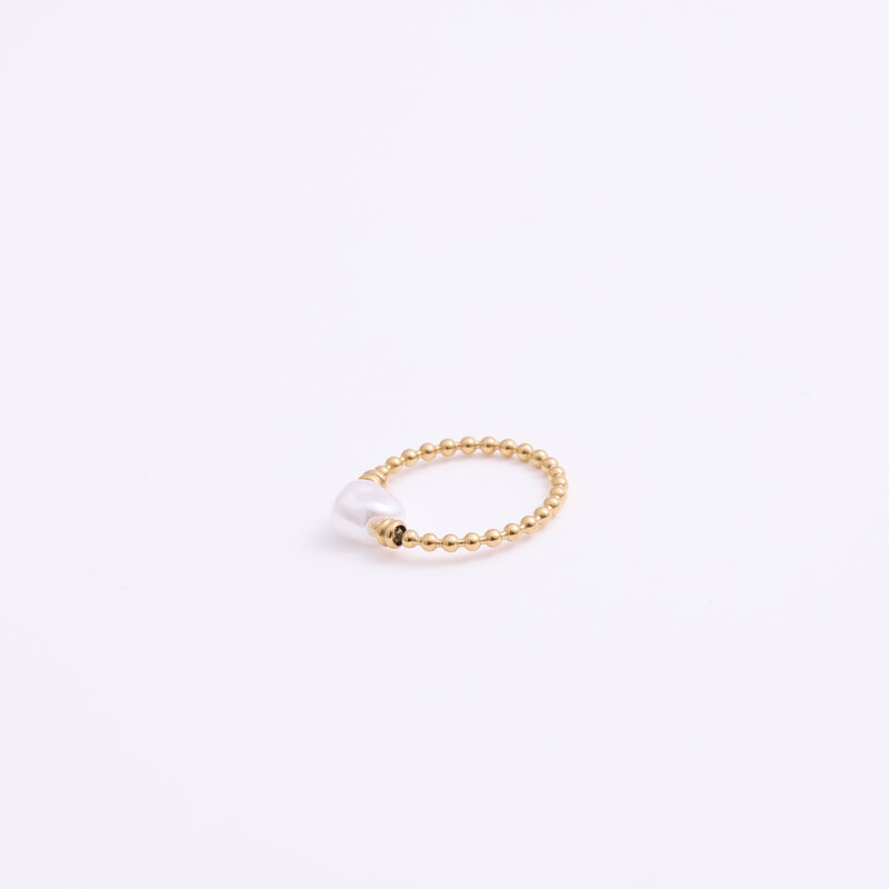 Titanium Steel Electroplated With 18k Gold Featuring A Peach Heart And Freshwater Pearl